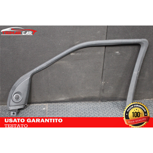 6H52-20904-AA GUARNIZIONE VETRO ANTERIORE DESTRO LAND ROVER FREELANDER 2 (L359)(06-14) 2.2 TD4 4X4 160CV 118KW COD MOTORE: 224DT