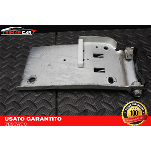 86867EA100 SUPPORTO CINTURA POSTERIORE NISSAN NP300 NAVARA (D40)(2004 IN POI) 2.5 DCI 174CV 128KW COD MOT. YD25DDTI