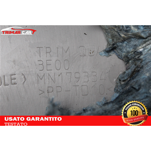 RIVESTIMENTO MONTANTE SUPERIORE POSTERIORE DESTRO MITSUBISHI L200 TRITON (KA,T,KB,T)(04-15) 2.5 DID 136CV 100KW COD MOTORE; 4D56