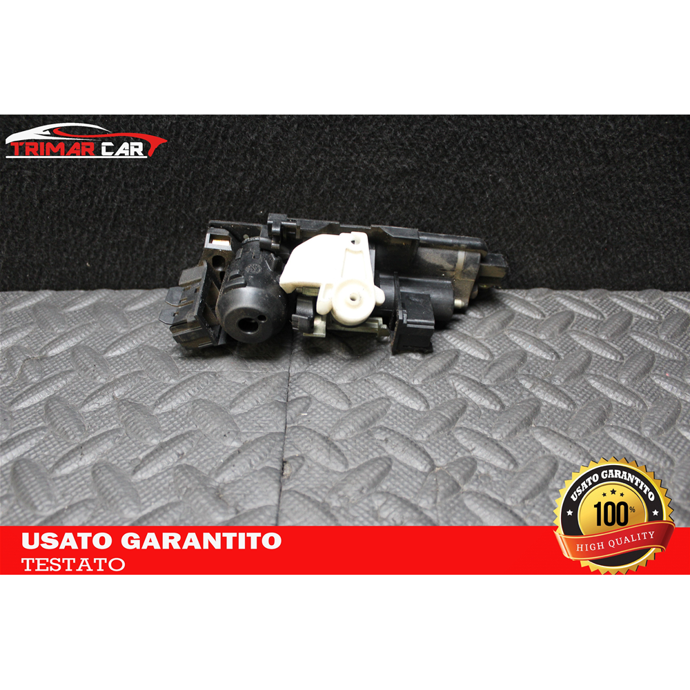 A2037500693 MANIGLIA APERTURA PORTELLONE POSTERIORE MERCEDES CLASSE C (W203)(00-07)