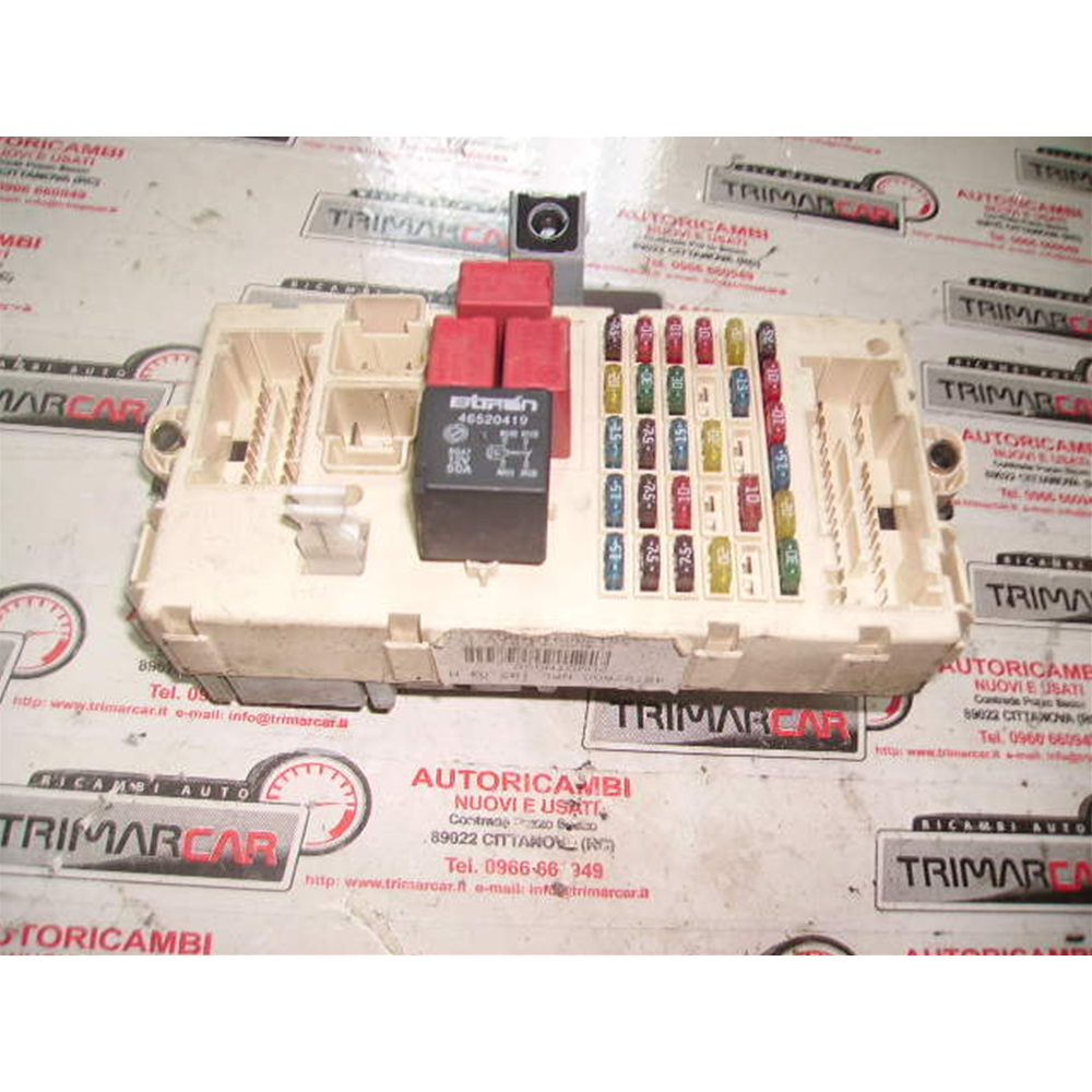 CENTRALINA BODY COMPUTER PORTA FUSIBILI FIAT STILO COD: 46797600 / 46750594