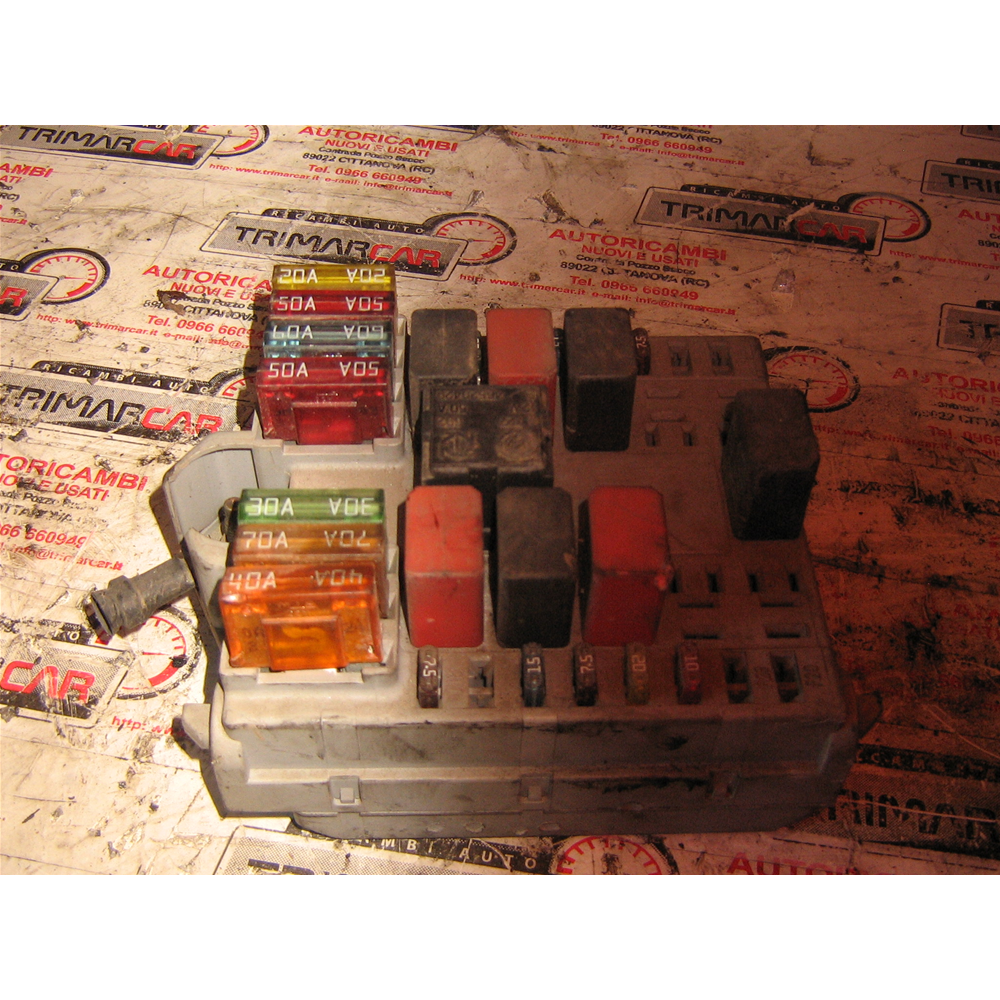 CENTRALINA PORTAFUSIBILI FIAT PUNTO 188 1.2 8V COD: 46766775