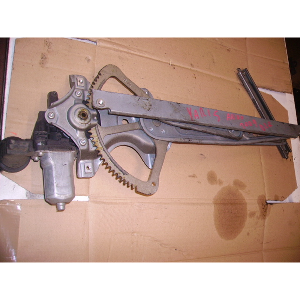 MECCANISMO ALZACRISTALLI ANTERIORE DESTRO TOYOTA YARIS 2 P9 [05-11]3P 857100D100