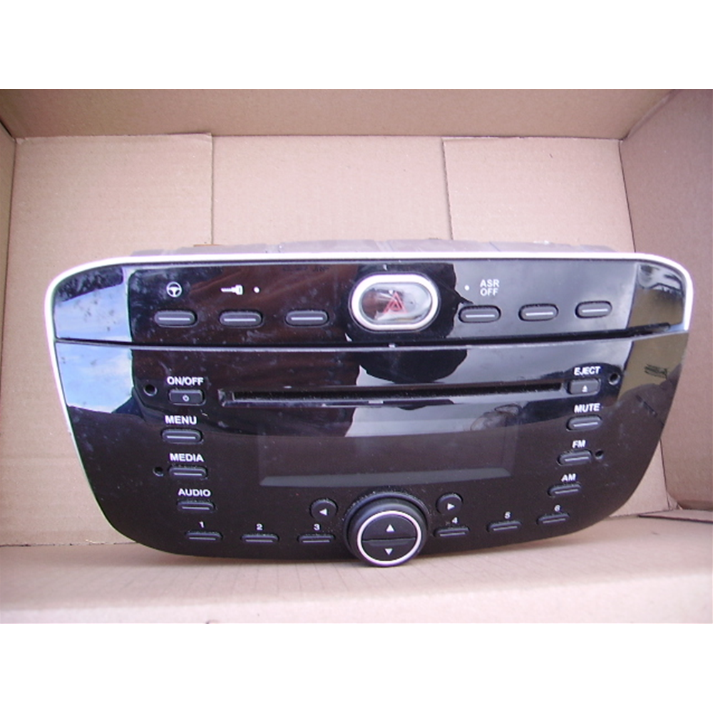 735501373 - AUTORADIO STEREO FIAT PUNTO EVO (199) 735501373 MP3 2 DIN **4  FRECCE A PARTE** - ORIGINALE