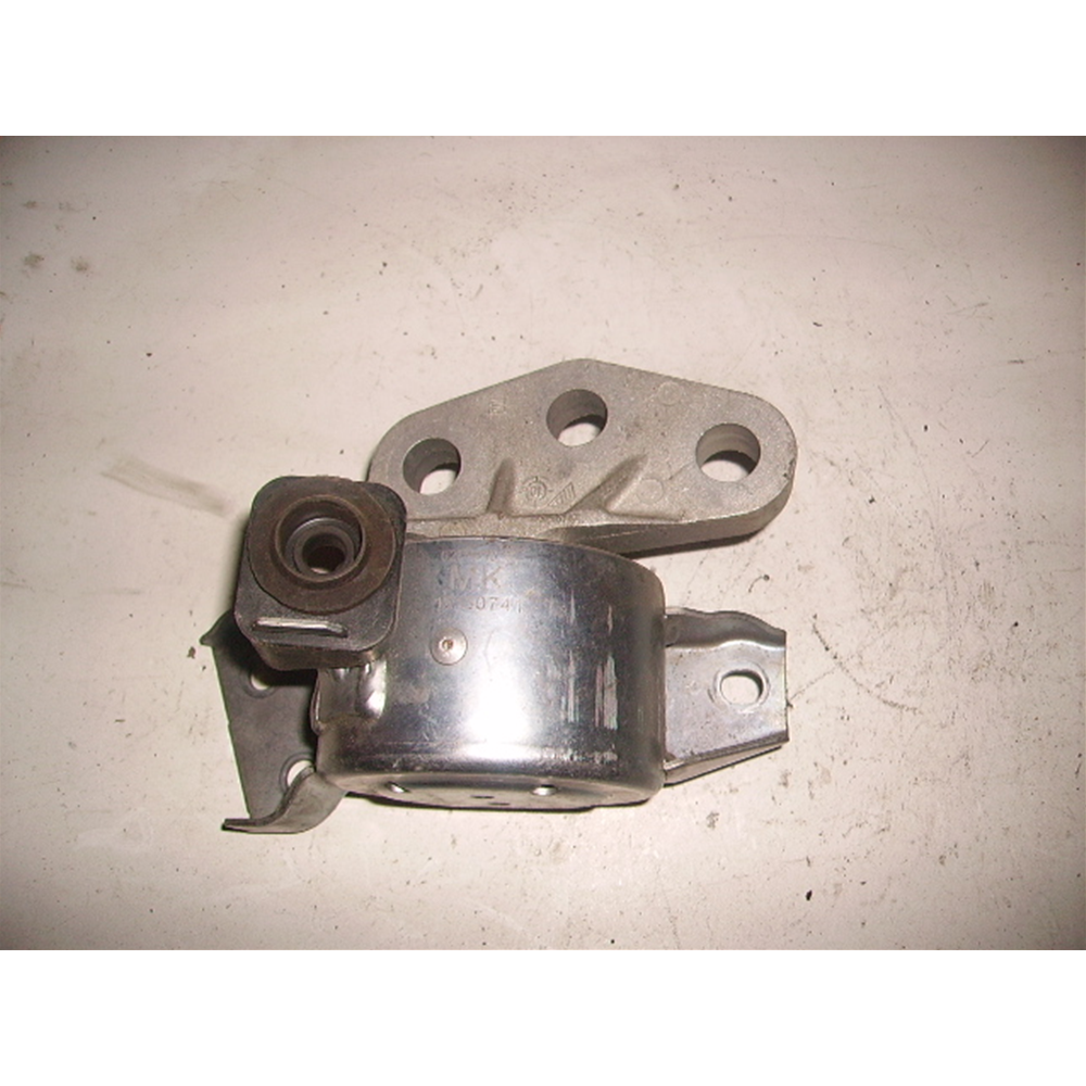 SUPPORTO MOTORE ANT DX OPEL CORSA D 1.3 CDTI 75CV 13130741