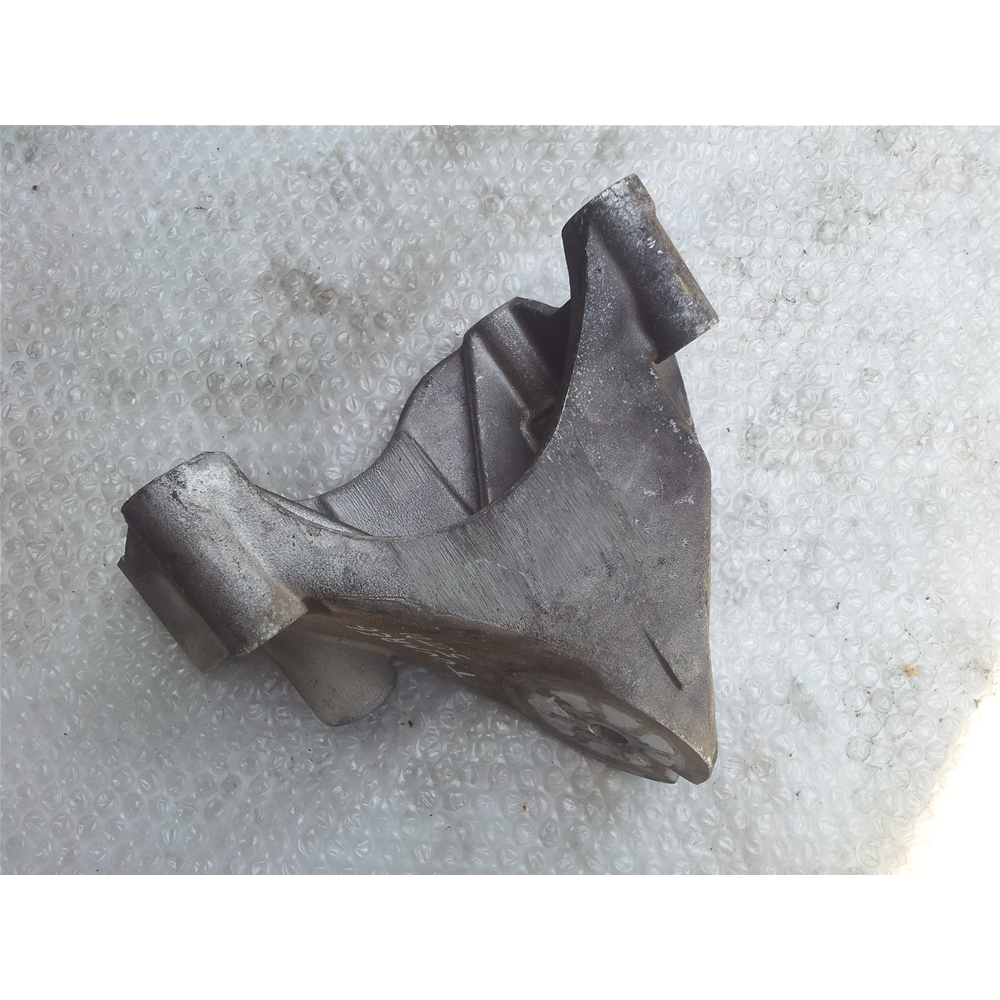 SOSTEGNO SUPPORTO MOTORE ZAMPA VW TOUAREG 5.0 TDI DAL '06 07Z199308B