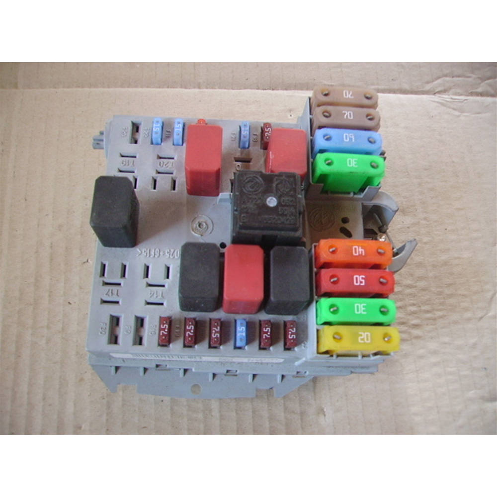 CENTRALINA PORTAFUSIBILI BODY COMPUTER LANCIA YPSILON (843) [03] COD: 51792194