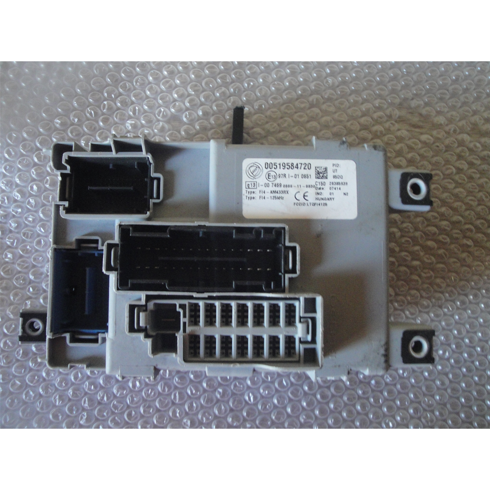 CENTRALINA PORTAFUSIBILI BODY COMPUTER FIAT PANDA 2012 COD: 51958472