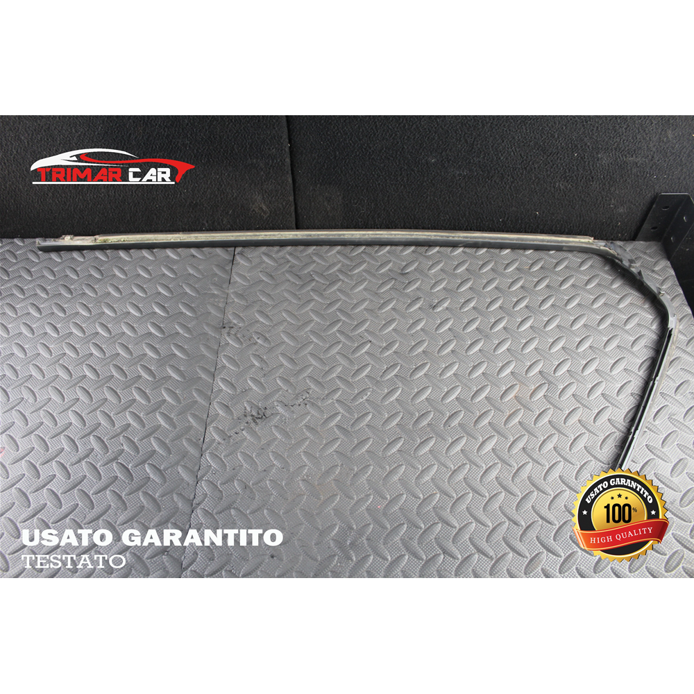 SUPERIORE ESTERNO RASCHIAVETRO POSTERIORE SINISTRO LAND ROVER DISCOVERY SPORT (L550)(2014 IN POI) 2.2 MULTIJET 200CV 147KW SIGLA MOTORE EBH