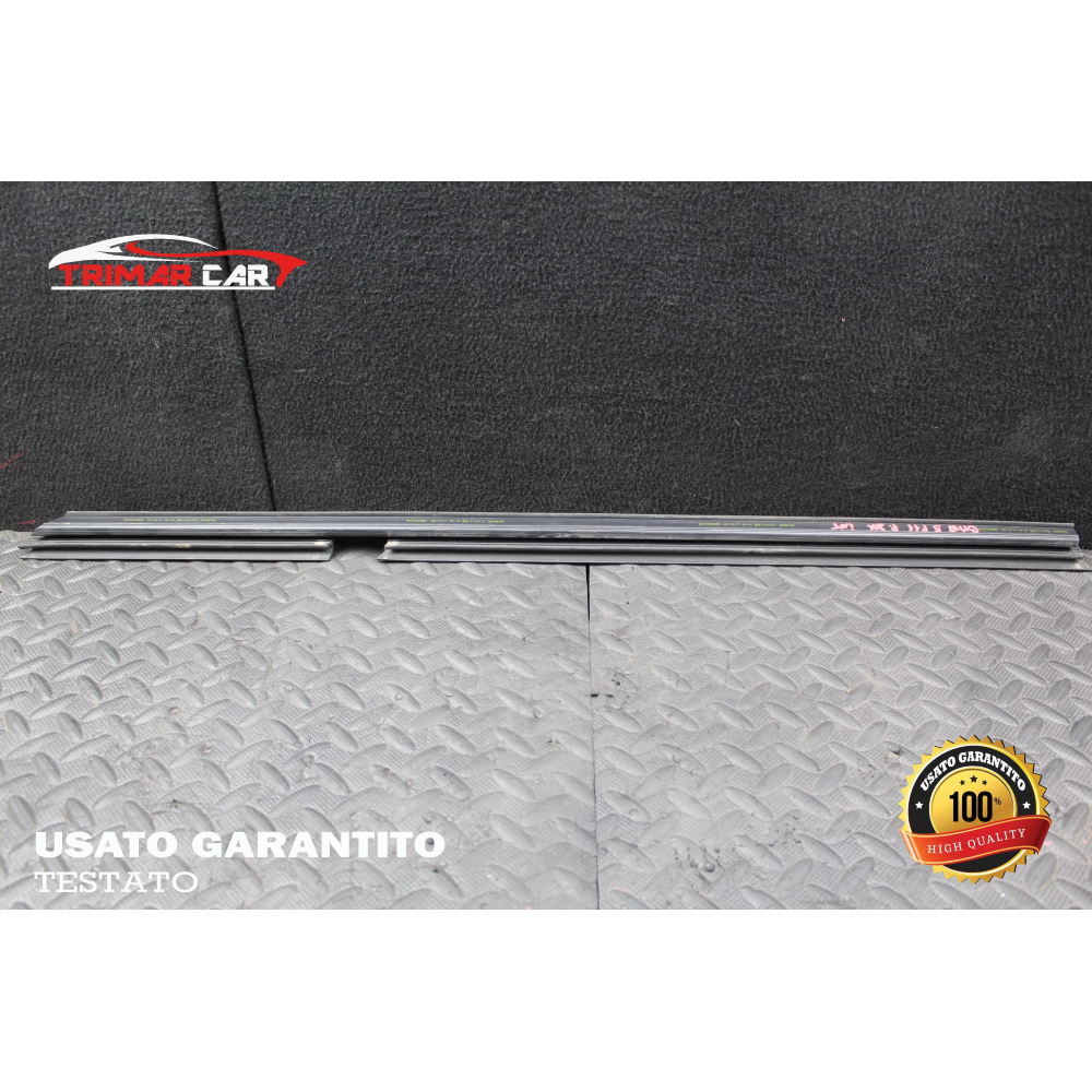 RASCHIAVETRO INTERNO POSTERIORE DESTRO BMW SERIE 5 TOURING (F11)(2009-2017)