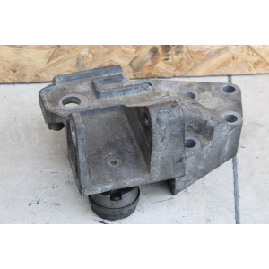 6G92-6P096-CD SUPPORTO MOTORE LAND ROVER FREELANDER 2 (L359)(06-14) ZAMPA LATO DESTRO 2.2 TD4 4X4 160CV 118KW COD MOTORE: 224DT