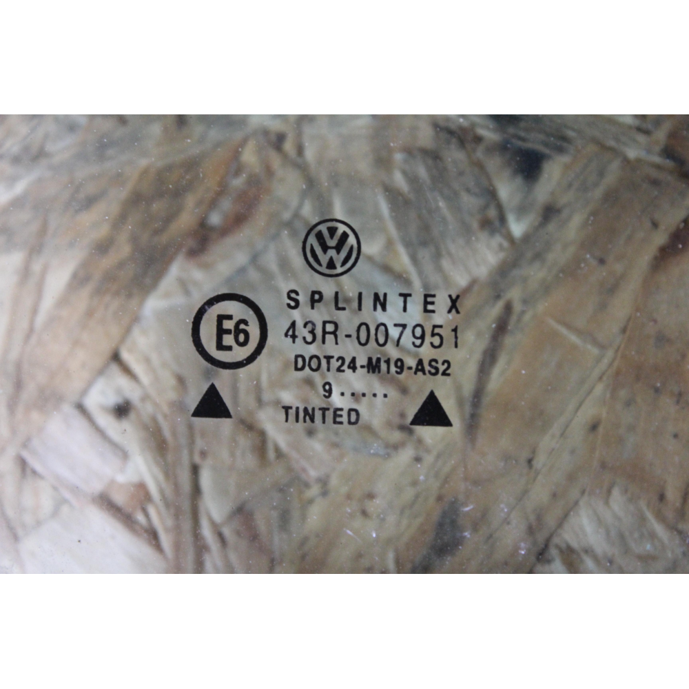 VETRO SCENDENTE PORTA ANTERIORE DESTRA VW GOLF 4 IV (1J1)(97-05) 1.6 100CV 74KW COD MOT; AKL