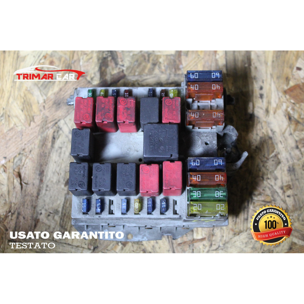 60683102 CENTRALINA SCATOLA PORTAFUSIBILI ALFA ROMEO 166 (936)(1998-2007) 2.4 JTD 175CV 129KW COD MOT: 841G000