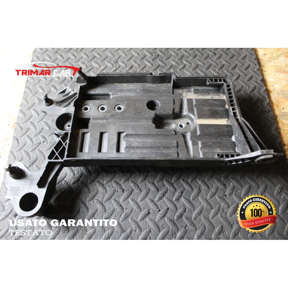 5Q0915321J ALLOGGIO CASSETTA VANO PORTABATTERIA VW GOLF 7 VII (2012 IN POI) 2.0 TDI 150 CV 110 KW COD.MOT. DFG