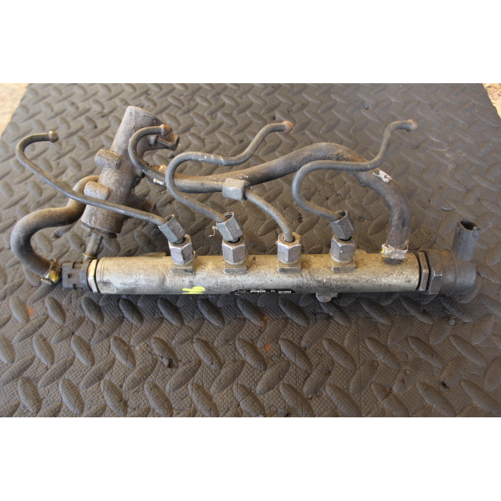 0445214057 TUBO FLAUTO RAIL INIEZIONE FIAT CROMA 2 (194)(2005-2010) 1.9 D MULTIJET 150CV 110 KW COD MOTORE: 939A2000