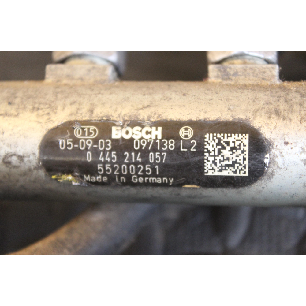 0445214057 TUBO FLAUTO RAIL INIEZIONE FIAT CROMA 2 (194)(2005-2010) 1.9 D MULTIJET 150CV 110 KW COD MOTORE: 939A2000