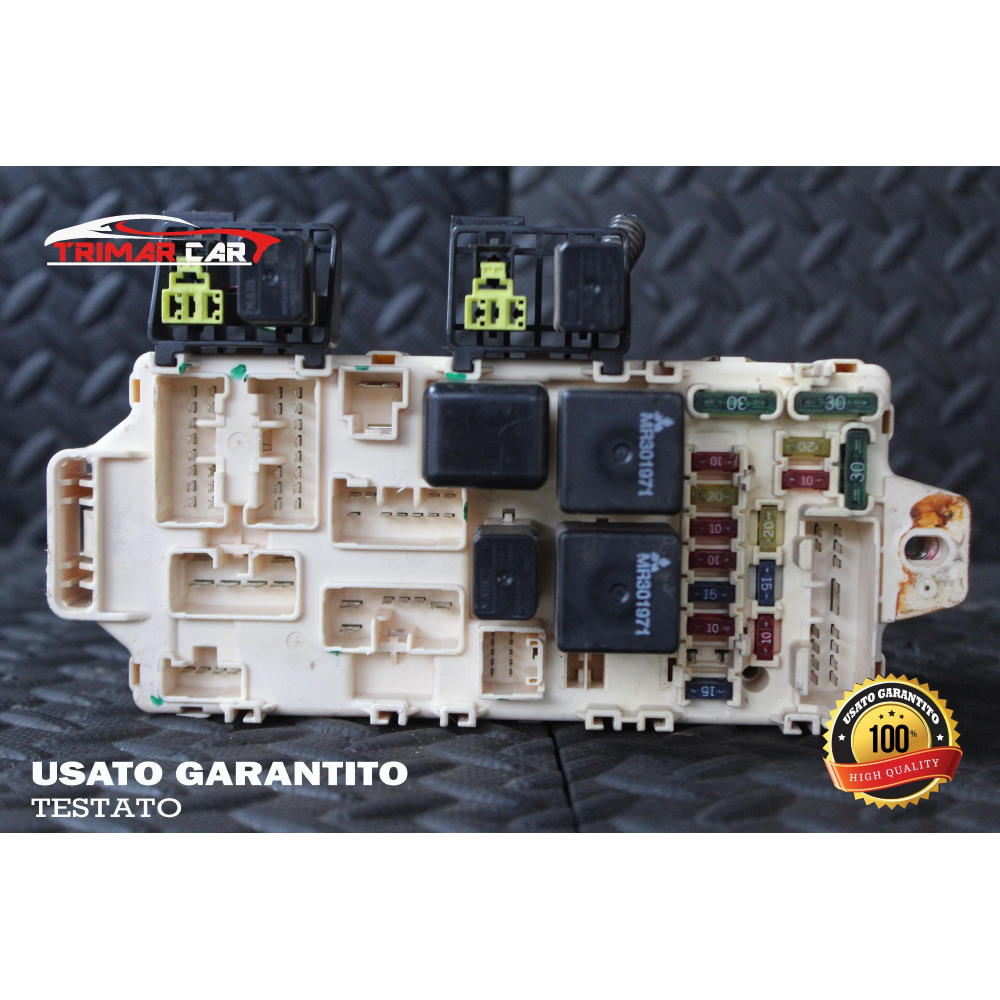 MR445952 CENTRALINA SCATOLA PORTAFUSIBILI MITSUBISHI PAJERO 3 (V60)(99-06) 3.2 DID 4X4 165CV 121KW COD MOT; 4M41