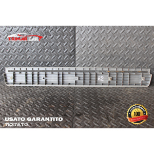 MR402145 PROFILO BATTITACCO ANTERIORE DESTRO MITSUBISHI PAJERO 3 (V60)(99-06) 3.2 DID 4X4 165CV 121KW COD MOT; 4M41  