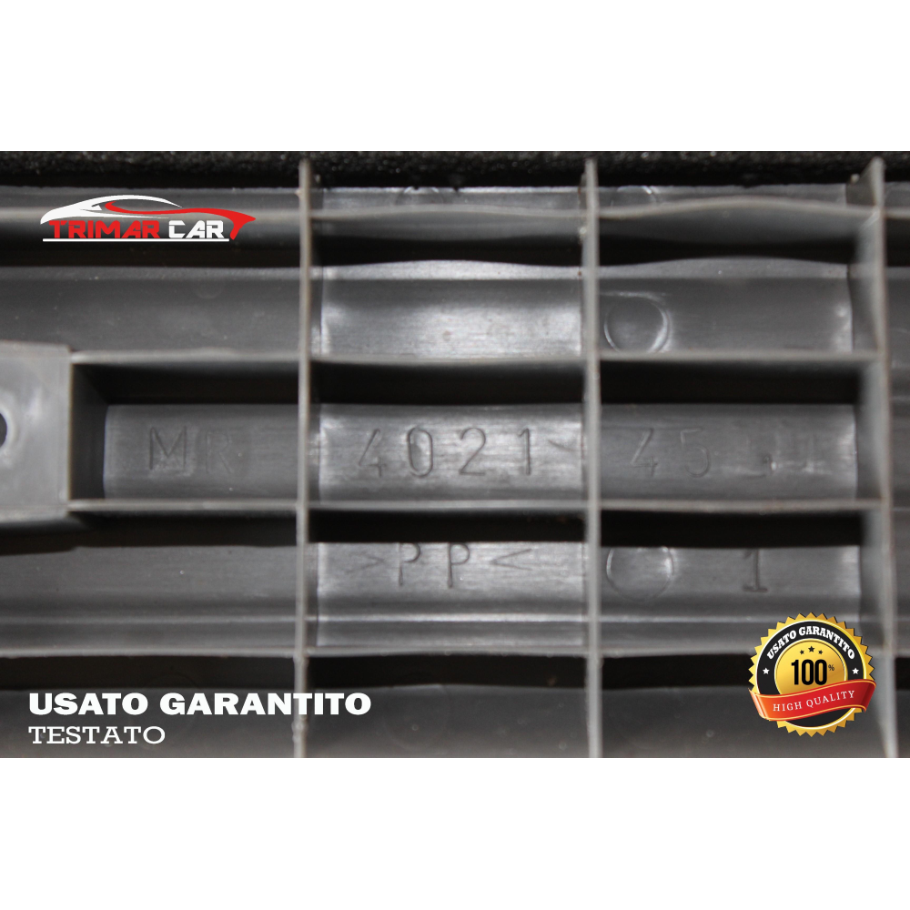 MR402145 PROFILO BATTITACCO ANTERIORE DESTRO MITSUBISHI PAJERO 3 (V60)(99-06) 3.2 DID 4X4 165CV 121KW COD MOT; 4M41  