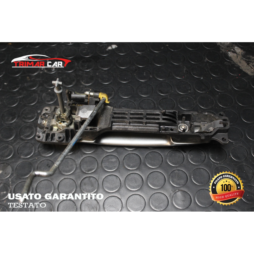 MANIGLIA ESTERNA ANTERIORE SINISTRA TOYOTA YARIS 2 II (P9)(2005-2010) 1.0 VVT-i 69CV 51KW COD MOTORE: 1KR-FE