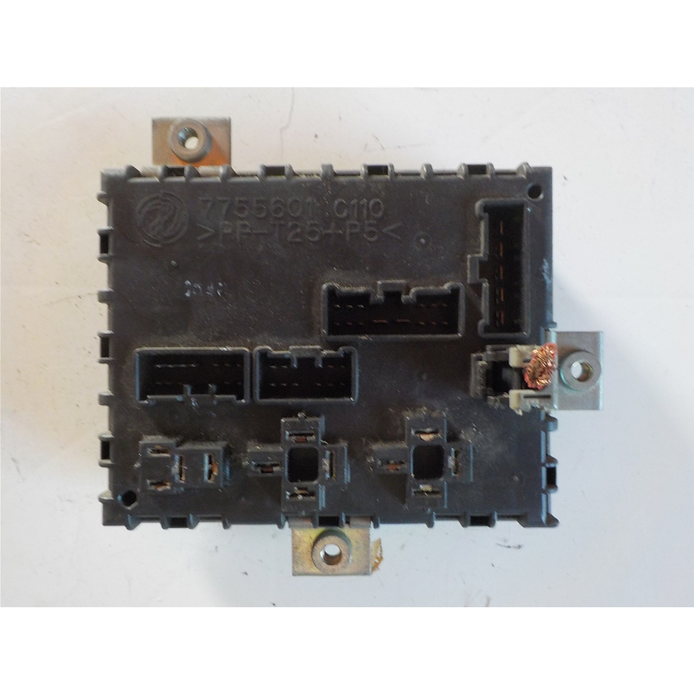 CENTRALINA PORTAFUSIBILI Fiat Punto 176 [93-99] COD:7755601