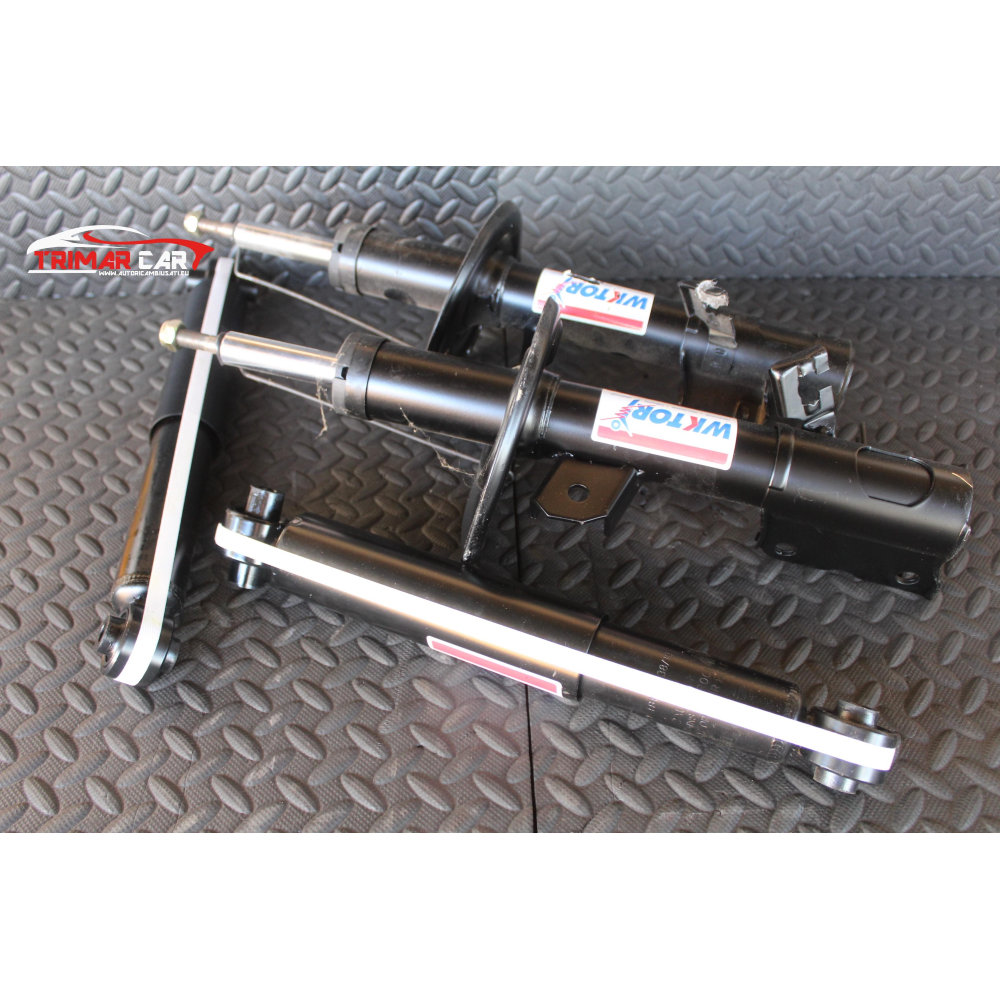 SET560 KIT 4 AMMORTIZZATORI ANTERIORI POSTERIORI NISSAN QASHQAI 1 I (J10,JJ10)(06-13)