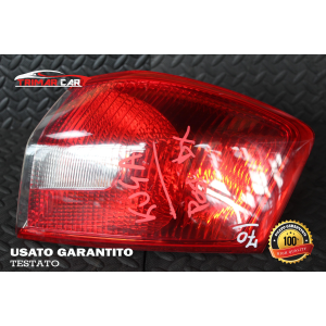 FARO FANALE STOP POSTERIORE DESTRO ESTERNO FORD KUGA 1 I (2008-2012)