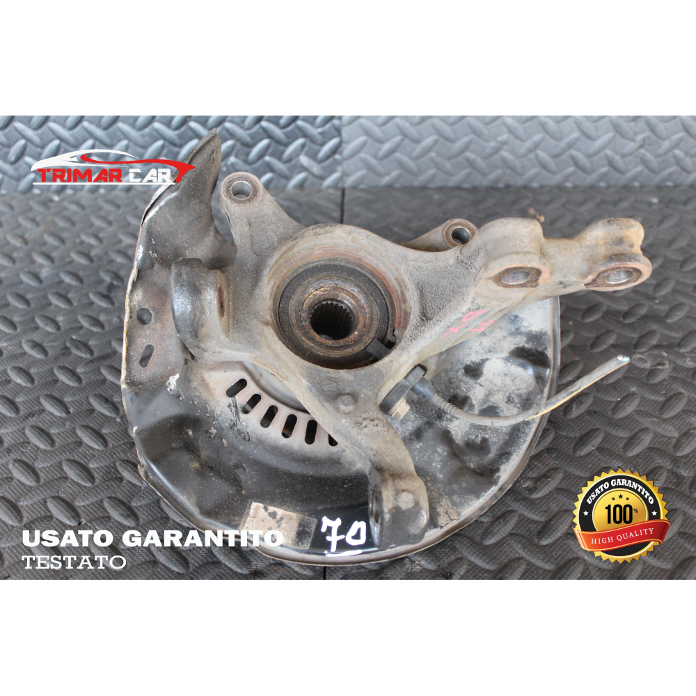 FUSELLO MOZZO MONTANTE ANTERIORE DESTRO TOYOTA YARIS 2 II (P9)(2005-2010) 1.0 VVT-i 69CV 51KW COD MOTORE: 1KR-FE