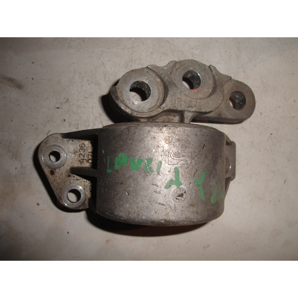 SUPPORTOMOTORE FIAT GRANDE PUNTO (199) LANCIA YPSILON 843 COD: 137090CV