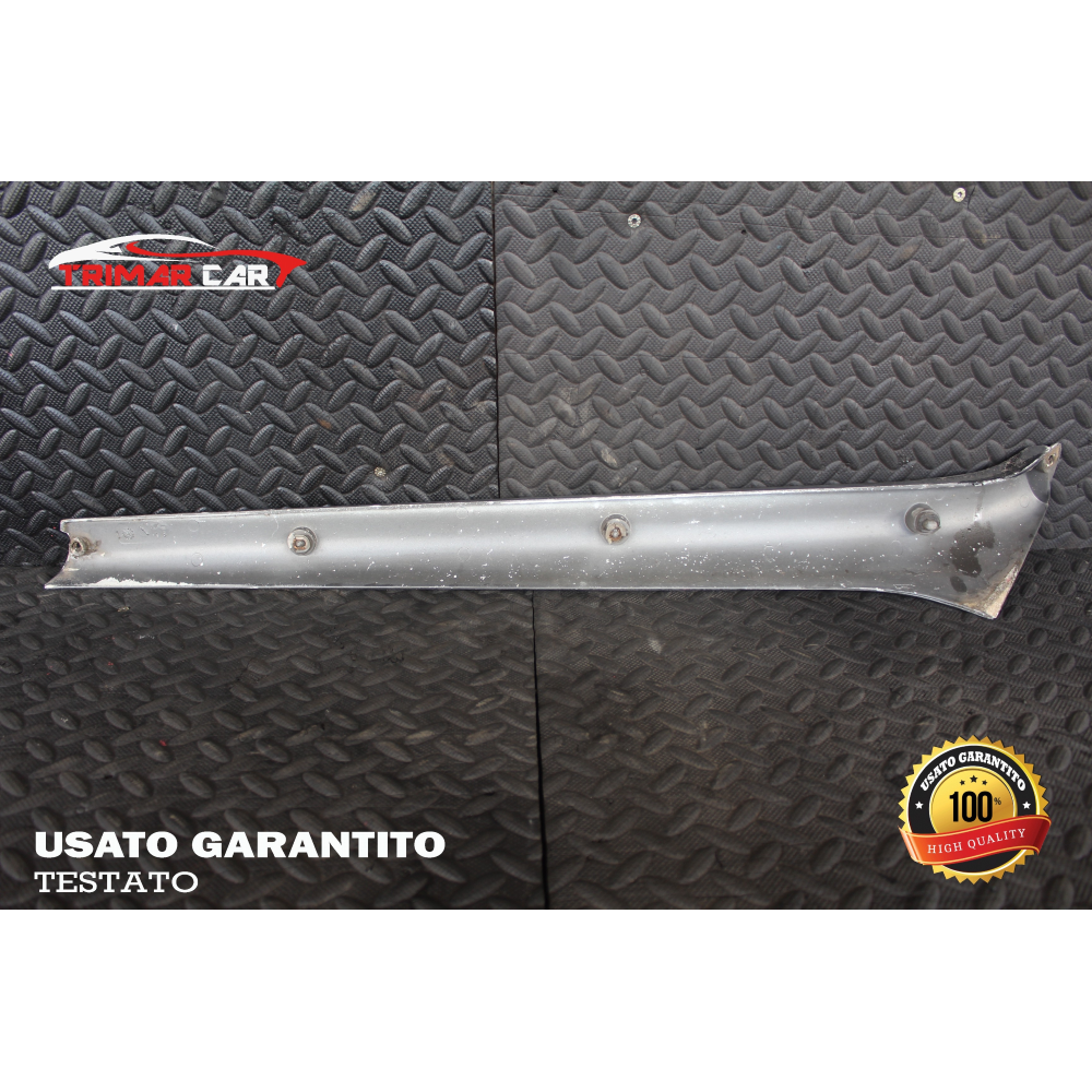 RIVESTIMENTO MONTANTE ESTERNO ANTERIORE SX  IVECO DAILY 2 II AUTOBUS (1989-1999) A45-10 103CV 76KW COD MOT; SOFIM 8140.27