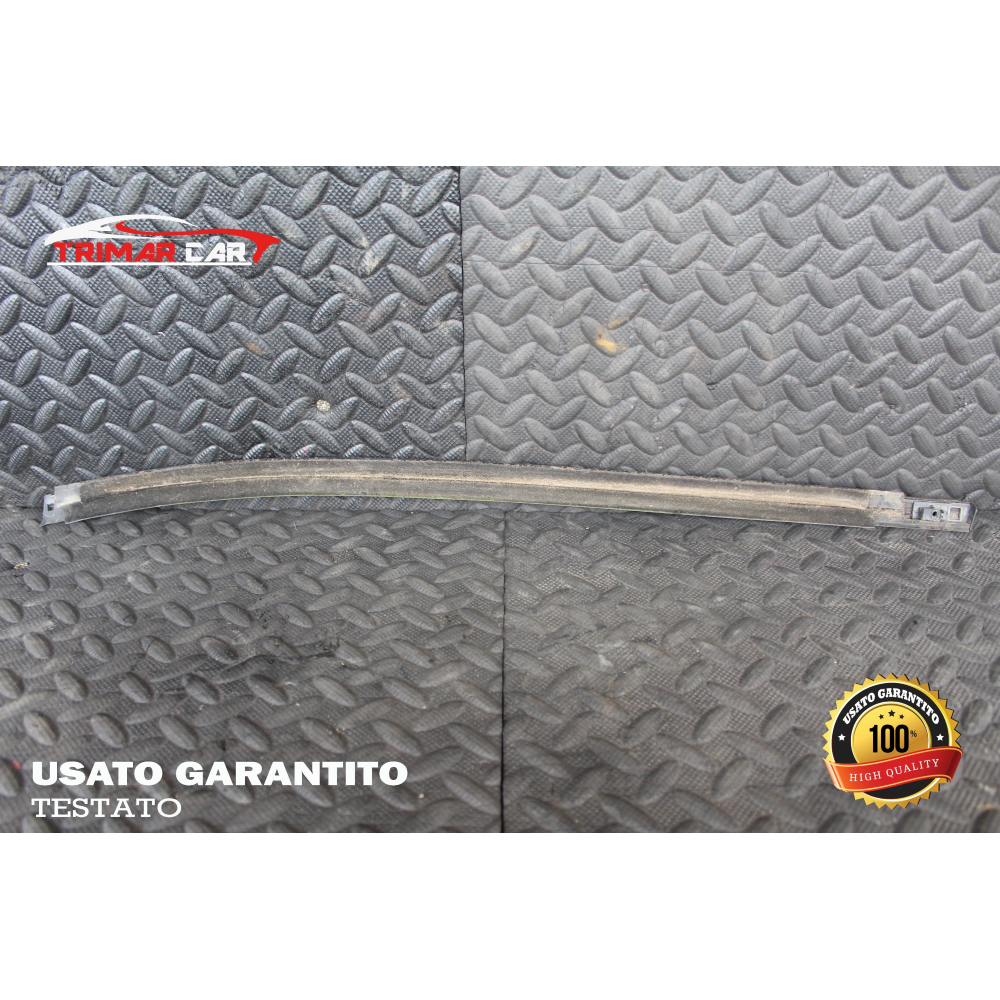 MN117616 RASCHIAVETRO ESTERNO POSTERIORE DESTRO MITSUBISHI L200 TRITON (KA,T,KB,T)(04-15) 