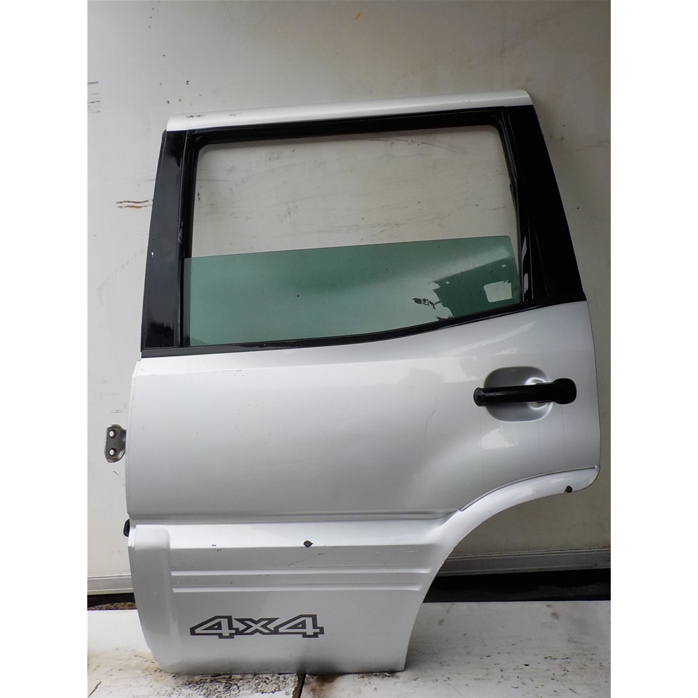 SPORTELLO PORTA PORTIERA POSTERIORE SX SINISTRA NISSAN TERRANO 2 (R20)[93-07]5P