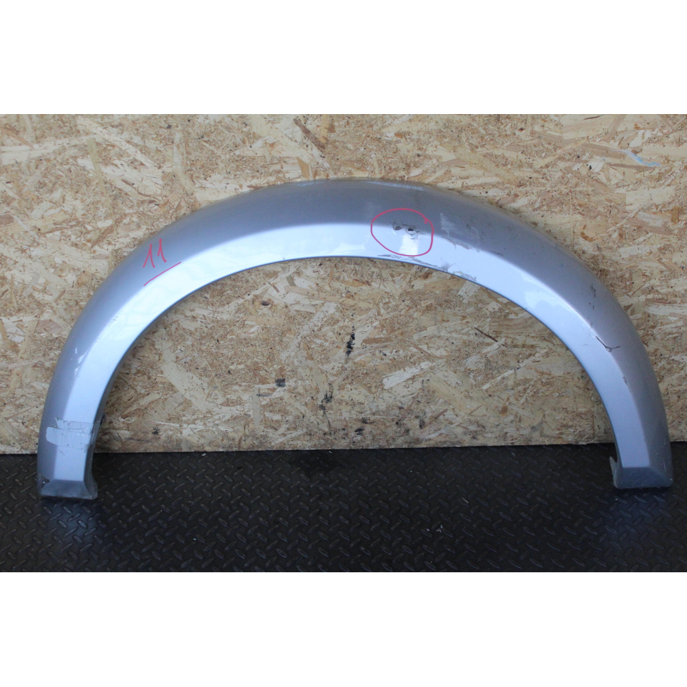 DFJ000022 FASCIONE PASSARUOTA ANTERIORE DESTRO LAND ROVER DISCOVERY 3 III (L319)(04-09) 2.7 TD 4X4 190CV 140KW COD MOTORE: 276DT