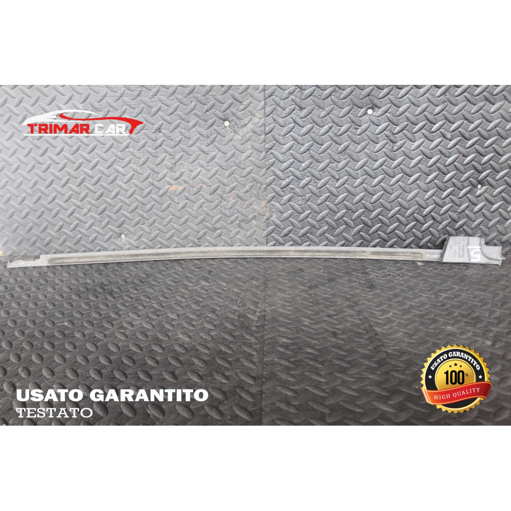 5K0868760 RASCHIAVETRO ESTERNO ANTERIORE DESTRO VW GOLF 6 VI (5K1)(2008-2013)