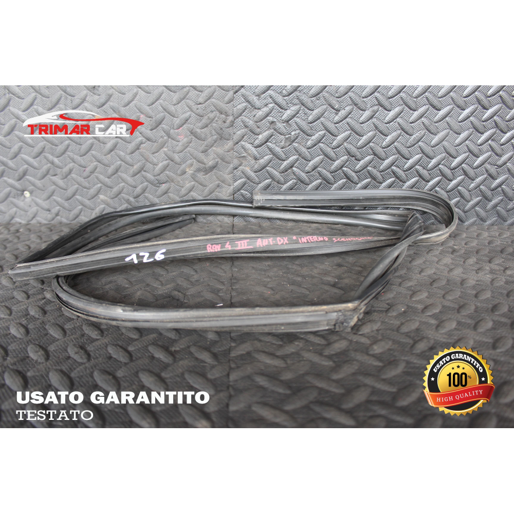 GUARNIZIONE VETRO ANTERIORE DESTRO TOYOTA RAV4 3 III (A3)(05-13)