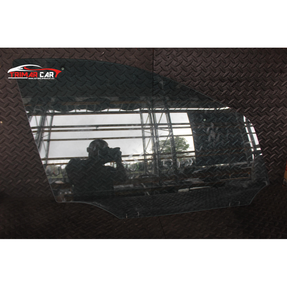 43R-000004 VETRO SCENDENTE PORTA ANTERIORE DESTRA MERCEDES CLASSE ML (W164)(05-11) ML 320CDI 4-MATIC 224CV 165KW COD MOT. 642940