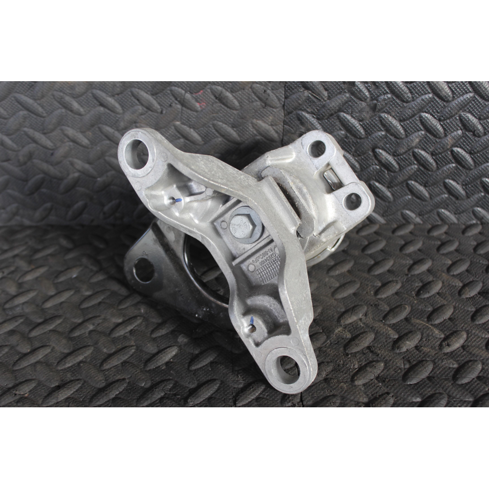 31304038 SUPPORTO MOTORE VOLVO V60 SW(155)(2013-2015) 1.6 DRIVE 114CV 84KW COD MOT; D4162T