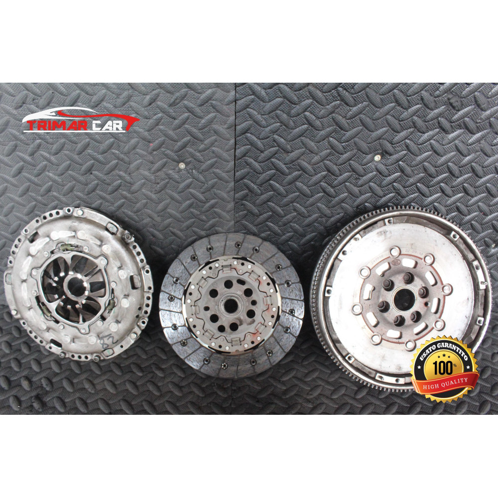 323064110 KIT VOLANO E FRIZIONE VW GOLF 5 V (1K1)(2003-2009) 1.9 TDI 105CV 77W COD MOT; BKC