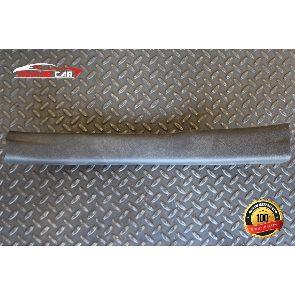 67918-0D140 PROFILO BATTITACCO POSTERIORE SINISTRO TOYOTA YARIS 3 III (P13)(2010 IN POI) 1.4D-4D  90CV  66KW  COD MOT; 1NDTV