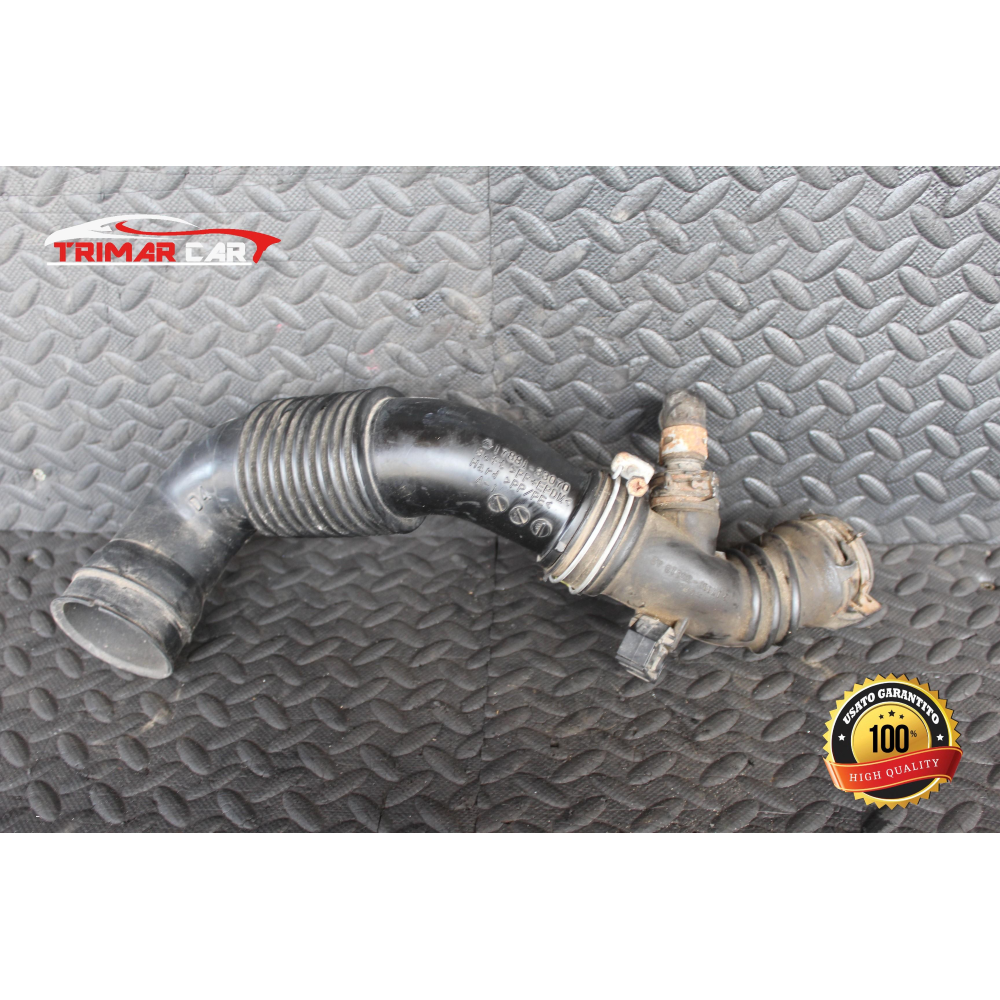 17881-33070 TUBO MANICOTTO ASPIRAZIONE ARIA TOYOTA YARIS 3 III (P13)(2010 IN POI) 1.4D-4D  90CV  66KW  COD MOT; 1NDTV