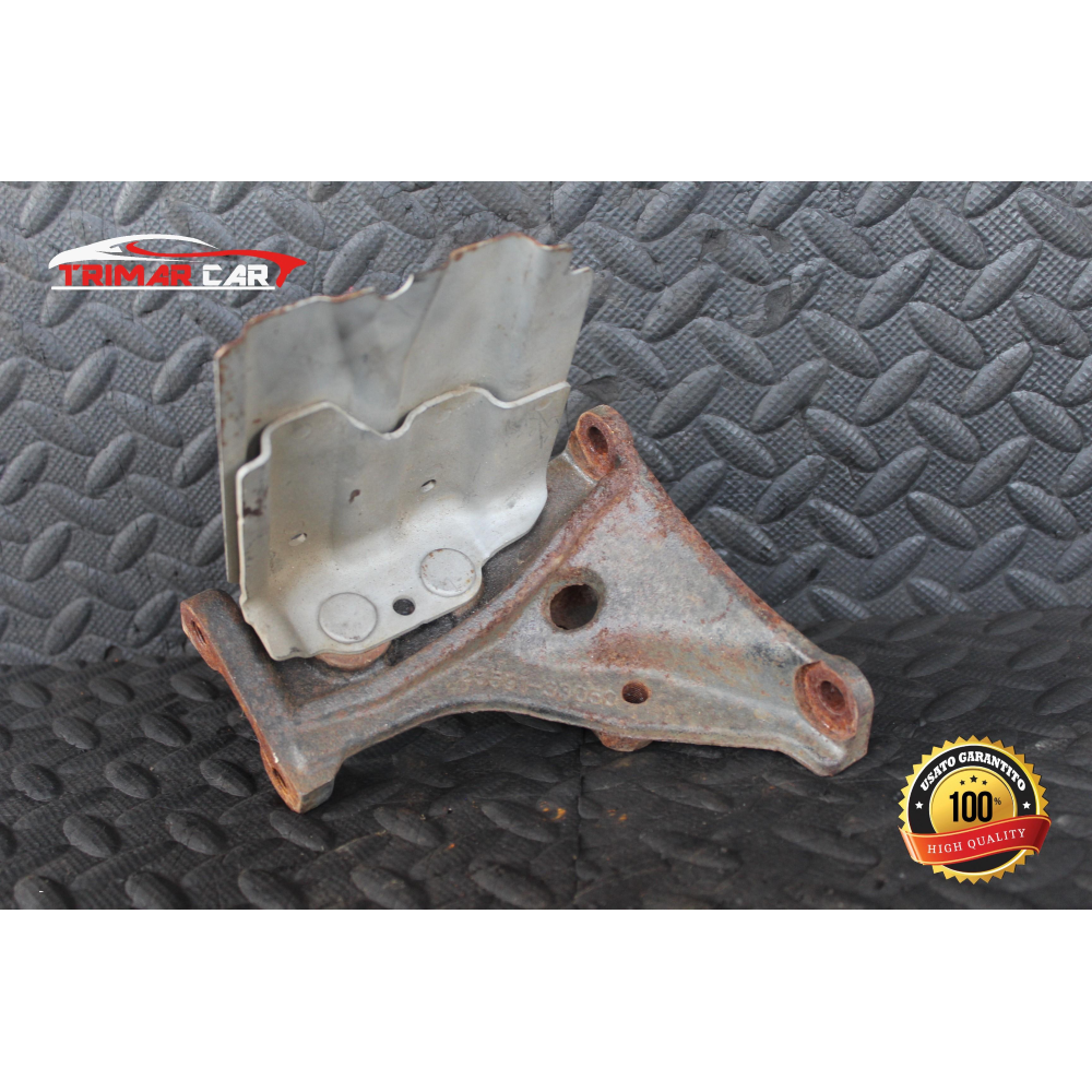 25591-33050 SUPPORTO MOTORE TOYOTA YARIS 3 III (P13)(2010 IN POI) 1.4D-4D  90CV  66KW  COD MOT; 1NDTV