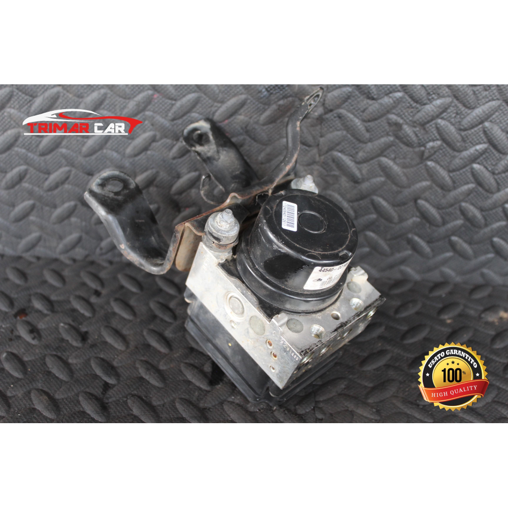 895410D170 POMPA CENTRALINA ABS TOYOTA YARIS 3 III (P13)(2010 IN POI) 1.4D-4D  90CV  66KW  COD MOT; 1NDTV