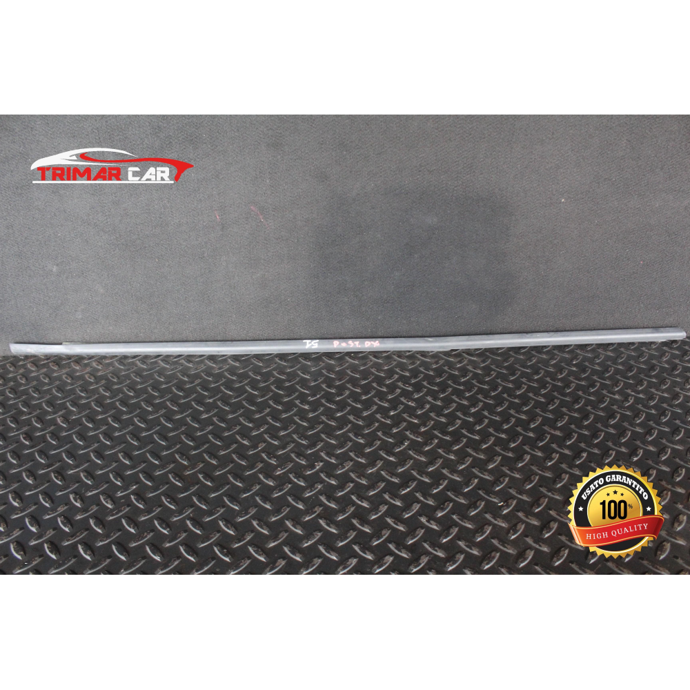 7258293 RASCHIAVETRO ESTERNO POSTERIORE DESTRO BMW SERIE 3 (F30,F80)(2011-2018)