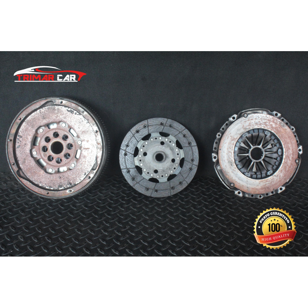 324040710 KIT VOLANO E FRIZIONE CITROEN C4 COUPE(LA)(04-11) 2.0 HDI 136CV 100KW COD.MOT.: RHR