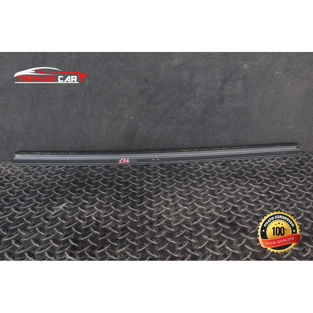 68103084AC RASCHIAVETRO INTERNO ANTERIORE DX DESTRO JEEP CHEROKEE 5 (KL)(2013 IN POI) 2.2 CRD COD MOT; LAU61