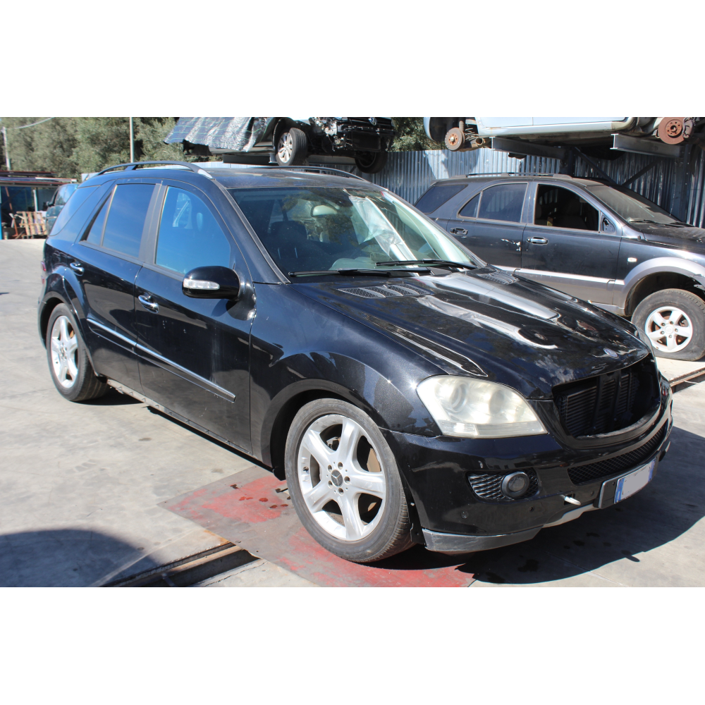 A1645400272 CENTRALINA SCATOLA PORTAFUSIBILI MERCEDES CLASSE ML (W164)(05-11) ML 320CDI 4-MATIC 224CV 165KW COD MOT. 642940