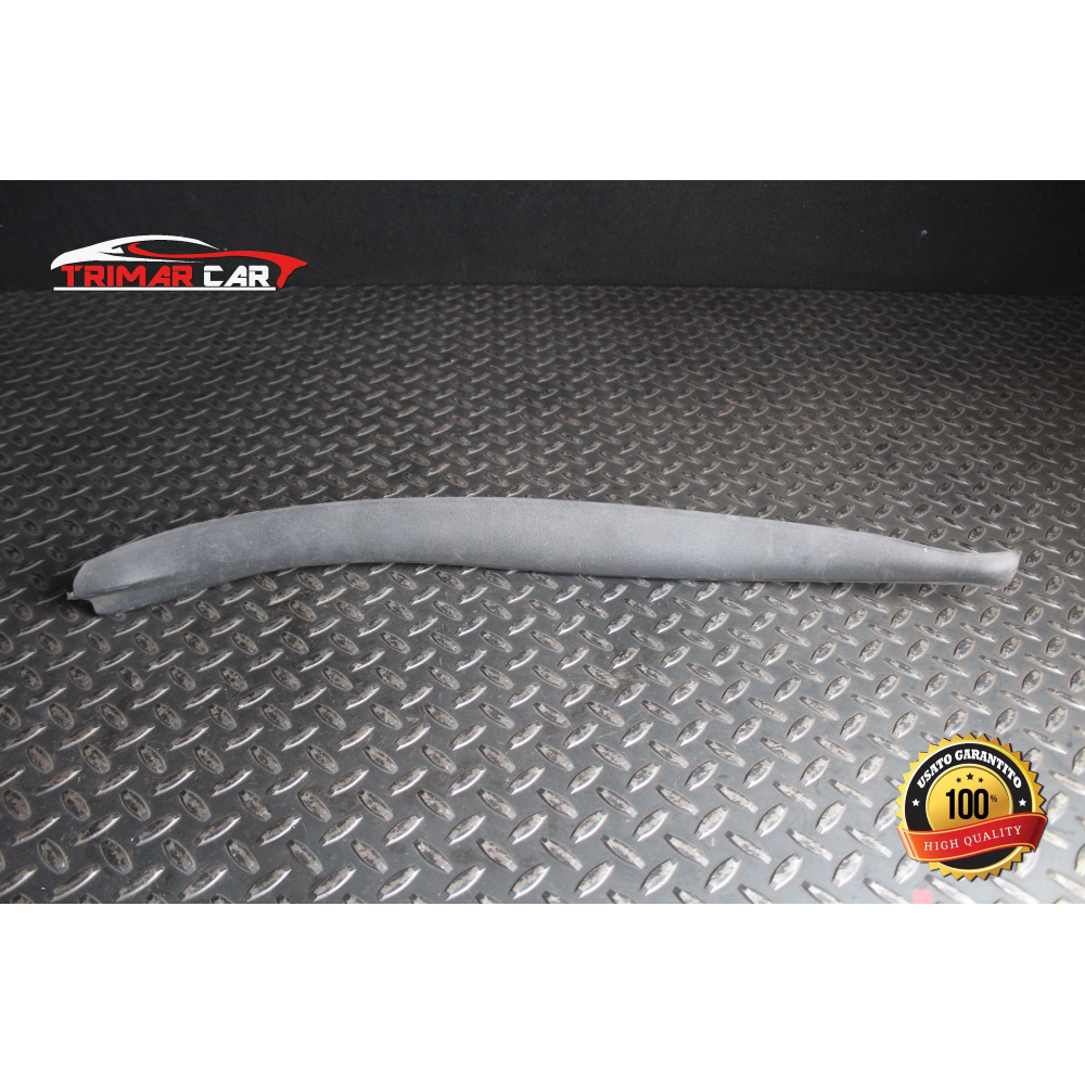 1K4837382C MODANATURA SPORTELLO ANTERIORE DESTRO VW GOLF 5 V (1K1)(2003-2009)