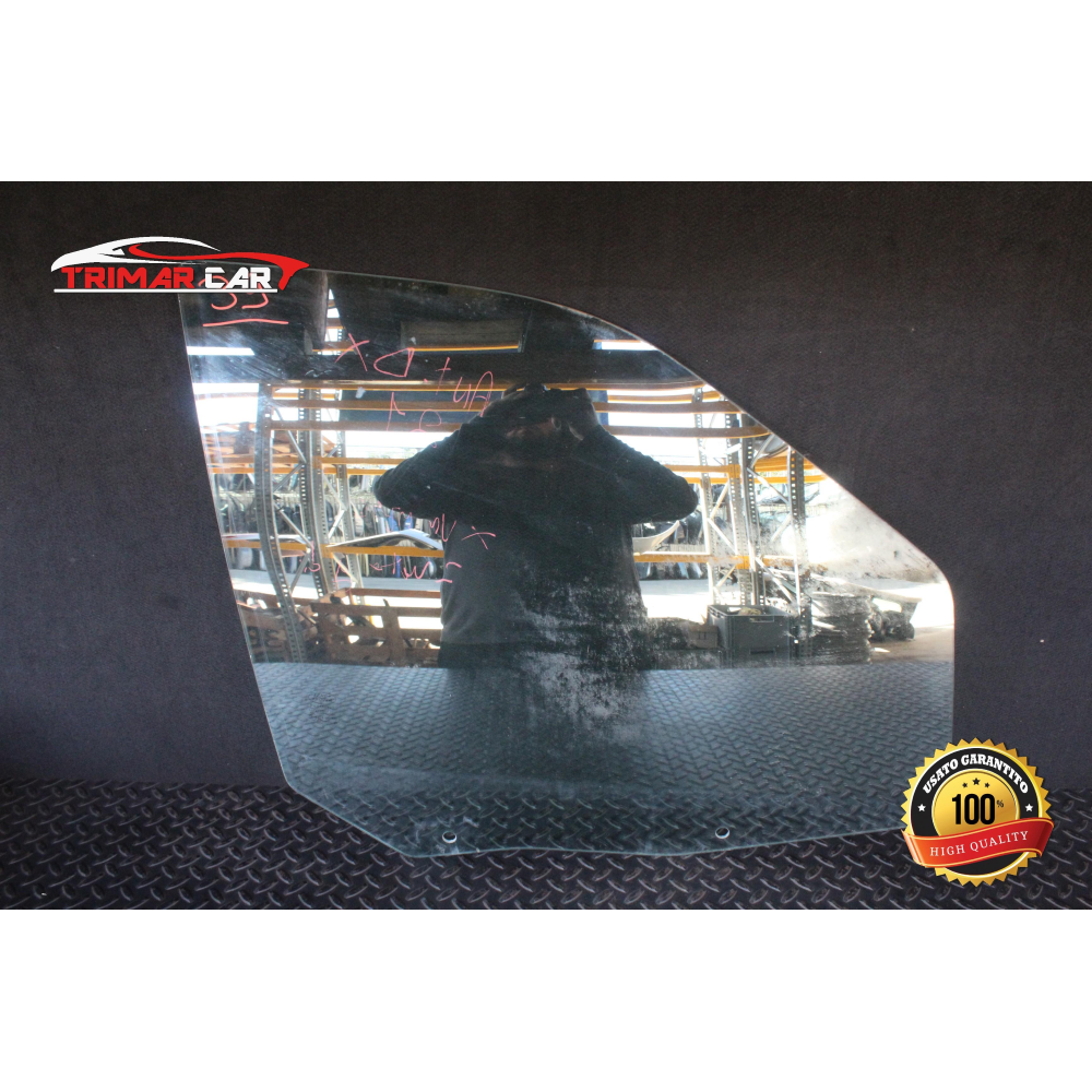 43R-001582 VETRO SCENDENTE PORTA ANTERIORE DESTRA LAND ROVER FREELANDER 2 (L359)(06-14) 2.2 TD4 4X4 160CV 118KW COD MOTORE: 224DT // DW12BTED4