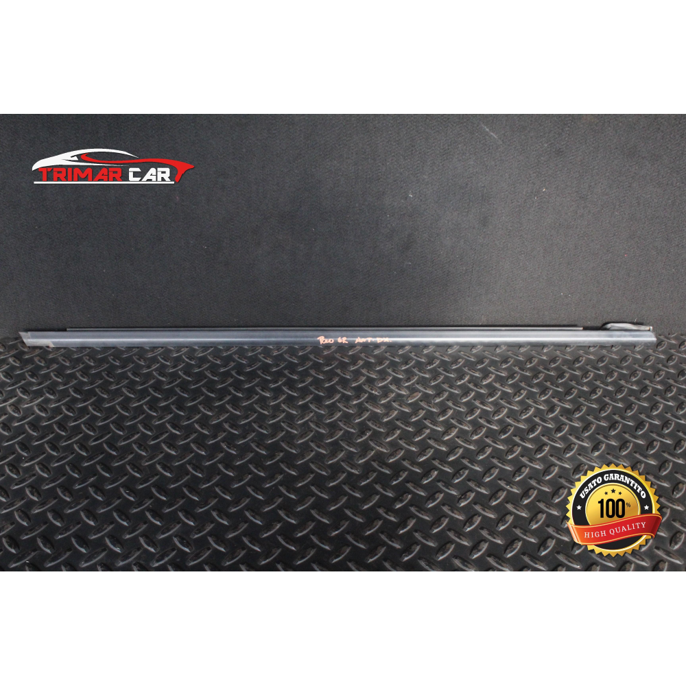 6R4837477 RASCHIAVETRO ESTERNO ANTERIORE DESTRO VW POLO (6R,6C)(2009-2017)