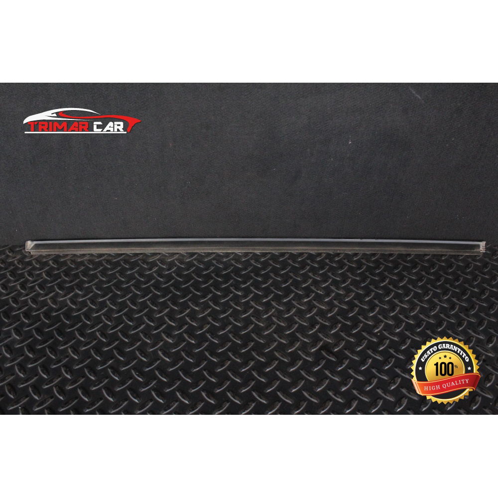 RASCHIAVETRO ESTERNO ANTERIORE DESTRO FIAT STRADA PICK-UP 1 (178)(98-09)
